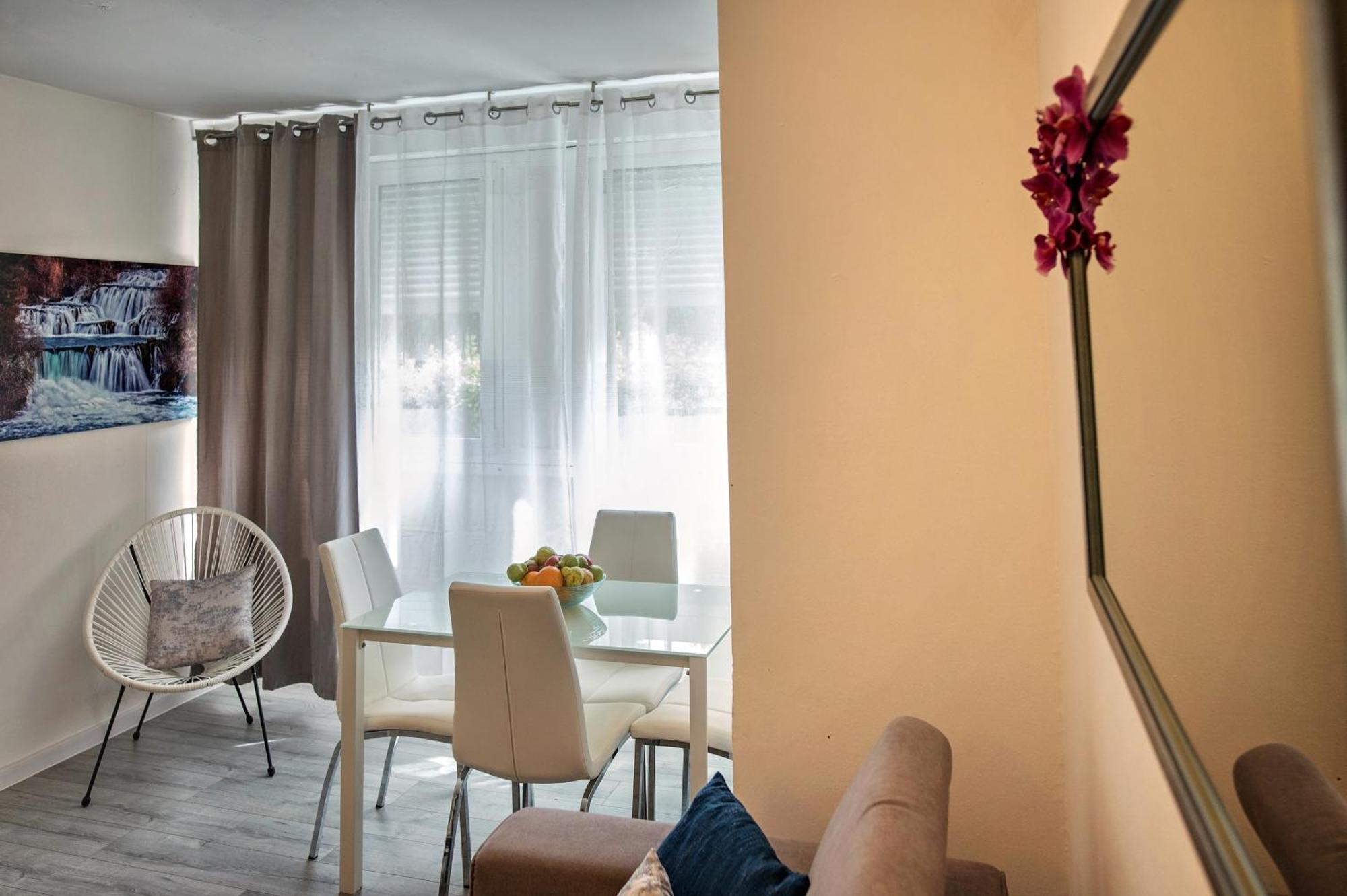 Apartment Pape Спліт Екстер'єр фото
