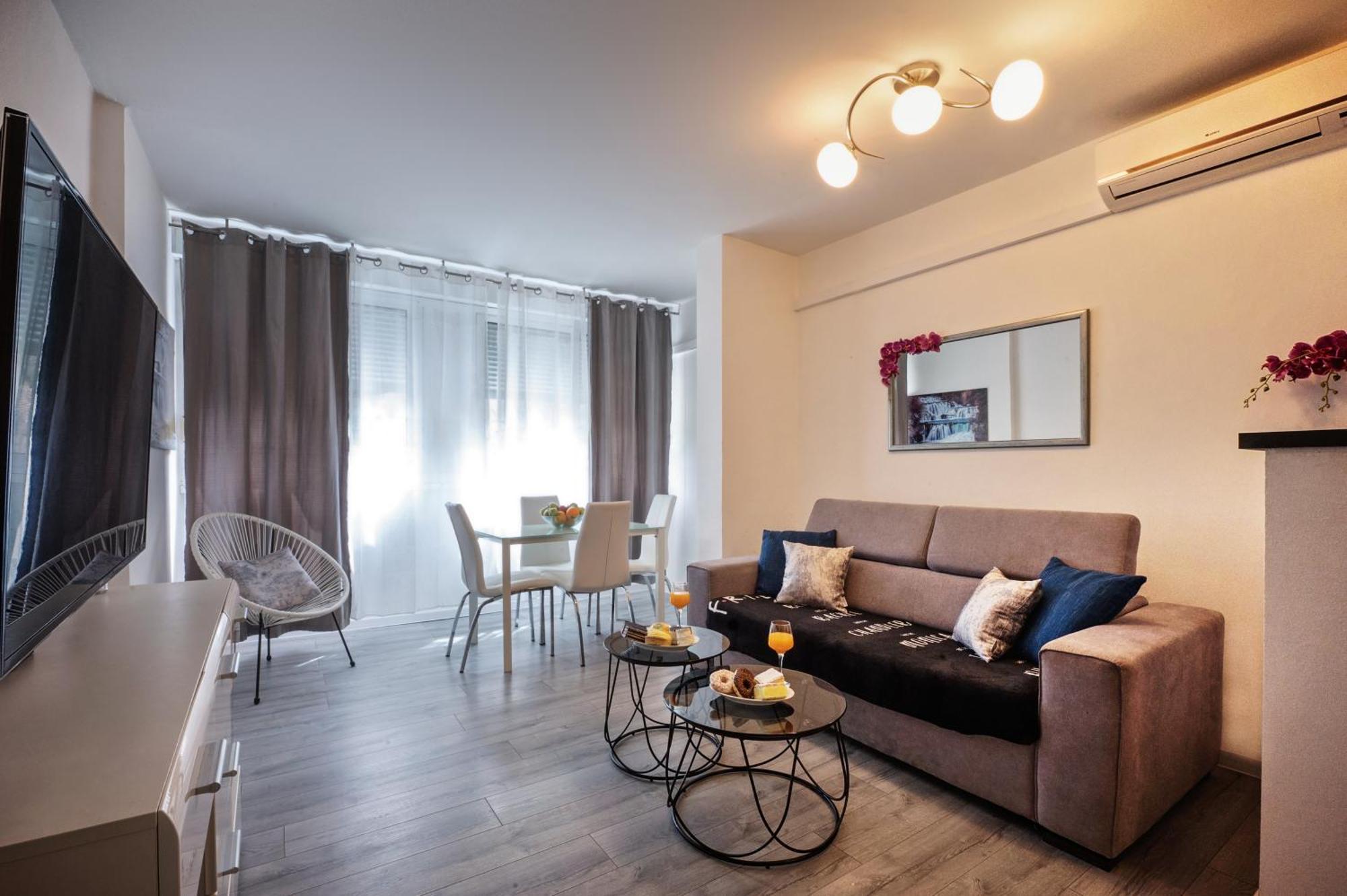 Apartment Pape Спліт Екстер'єр фото